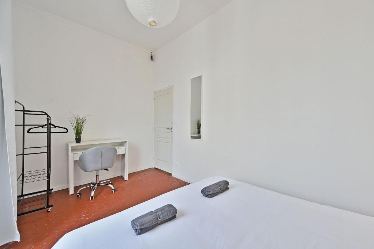 Au Roi Rene - Ac Clim - Wifi Apartment Авиньон Екстериор снимка